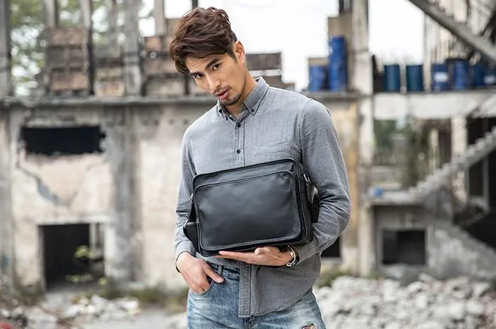 Black Cool Leather Mens Shoulder Bags Messenger Bags for Men