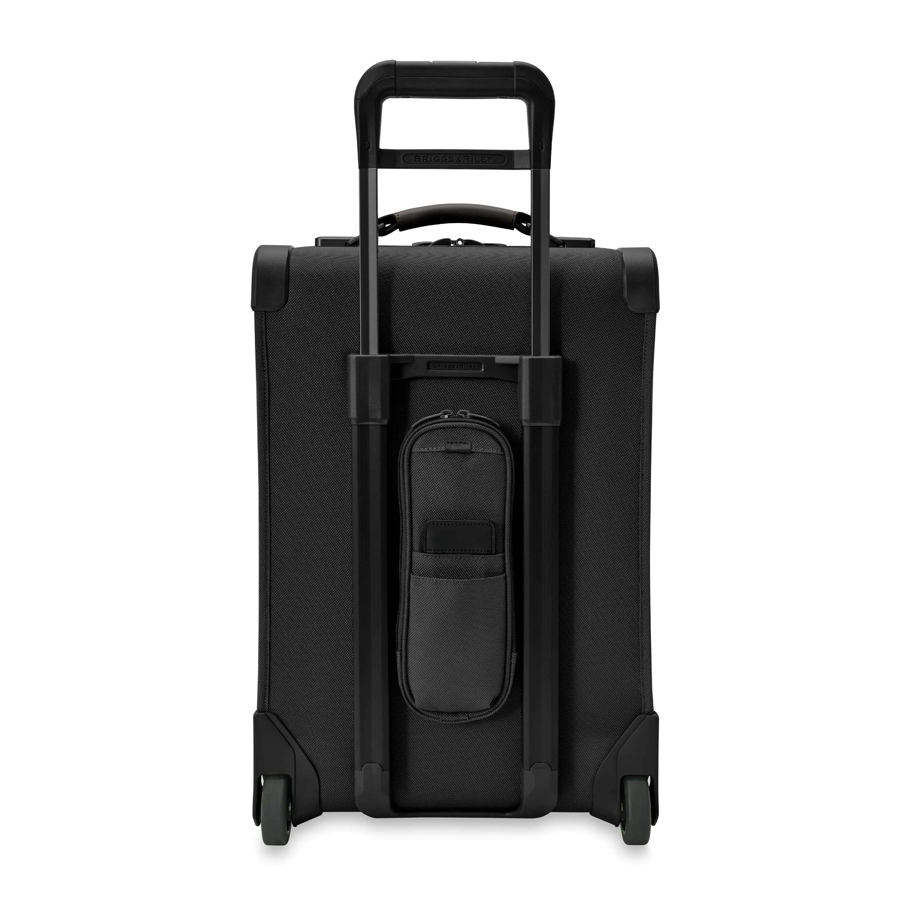 Briggs & Riley Baseline Essential 22" 2-Wheel Expandable Carry-On