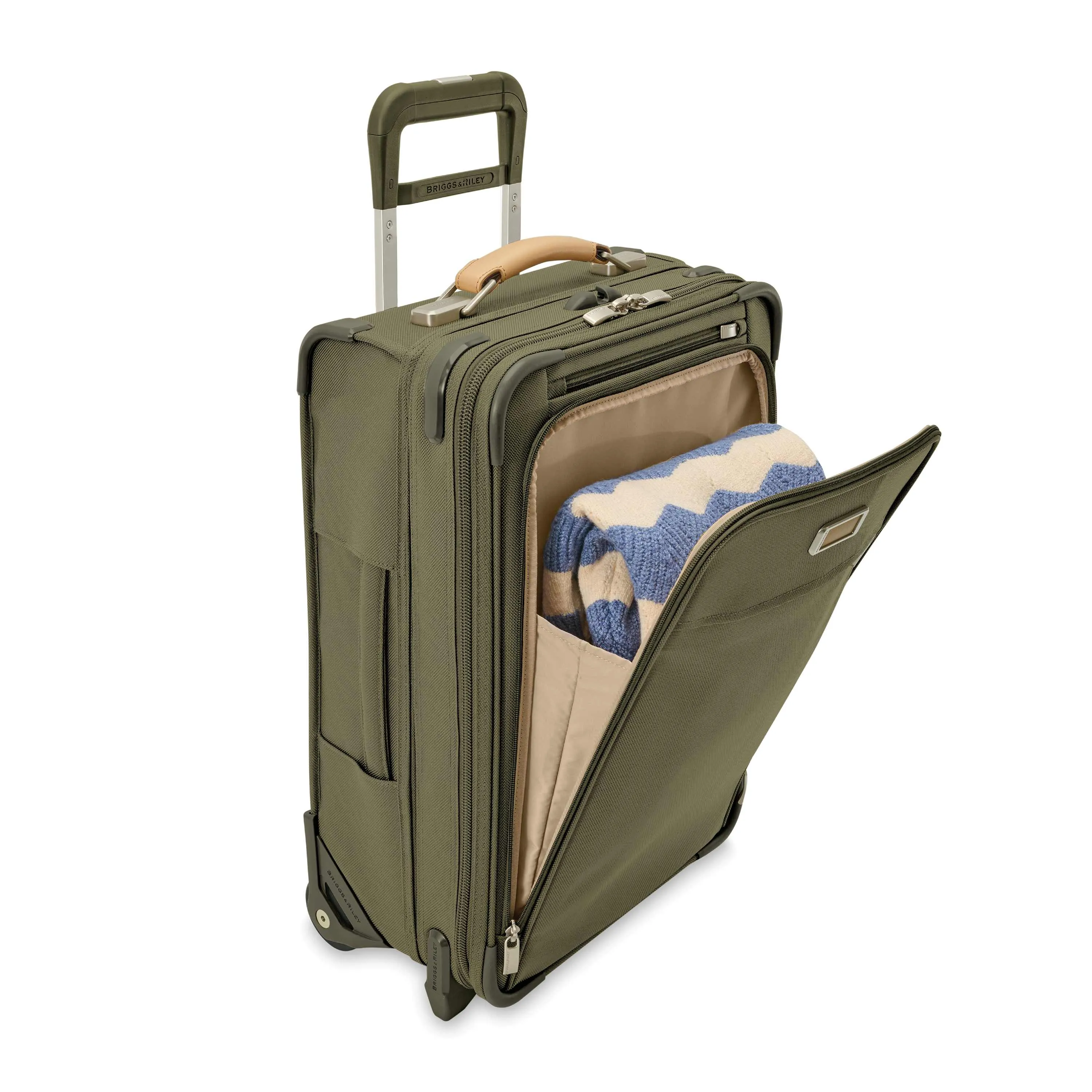 Briggs & Riley Baseline Essential 22" 2-Wheel Expandable Carry-On