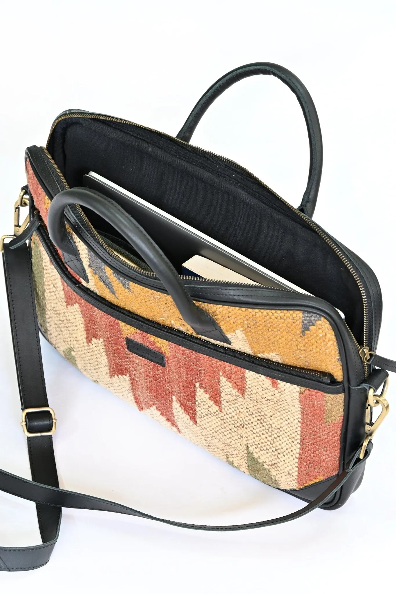 GAVIEN - KILIM & LEATHER LAPTOP BAG