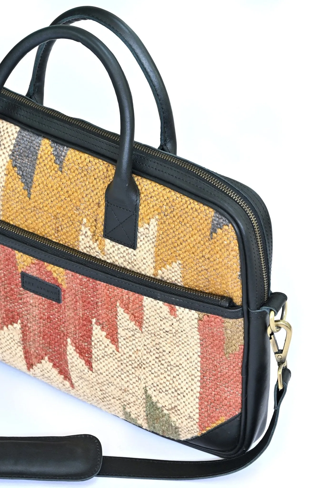 GAVIEN - KILIM & LEATHER LAPTOP BAG