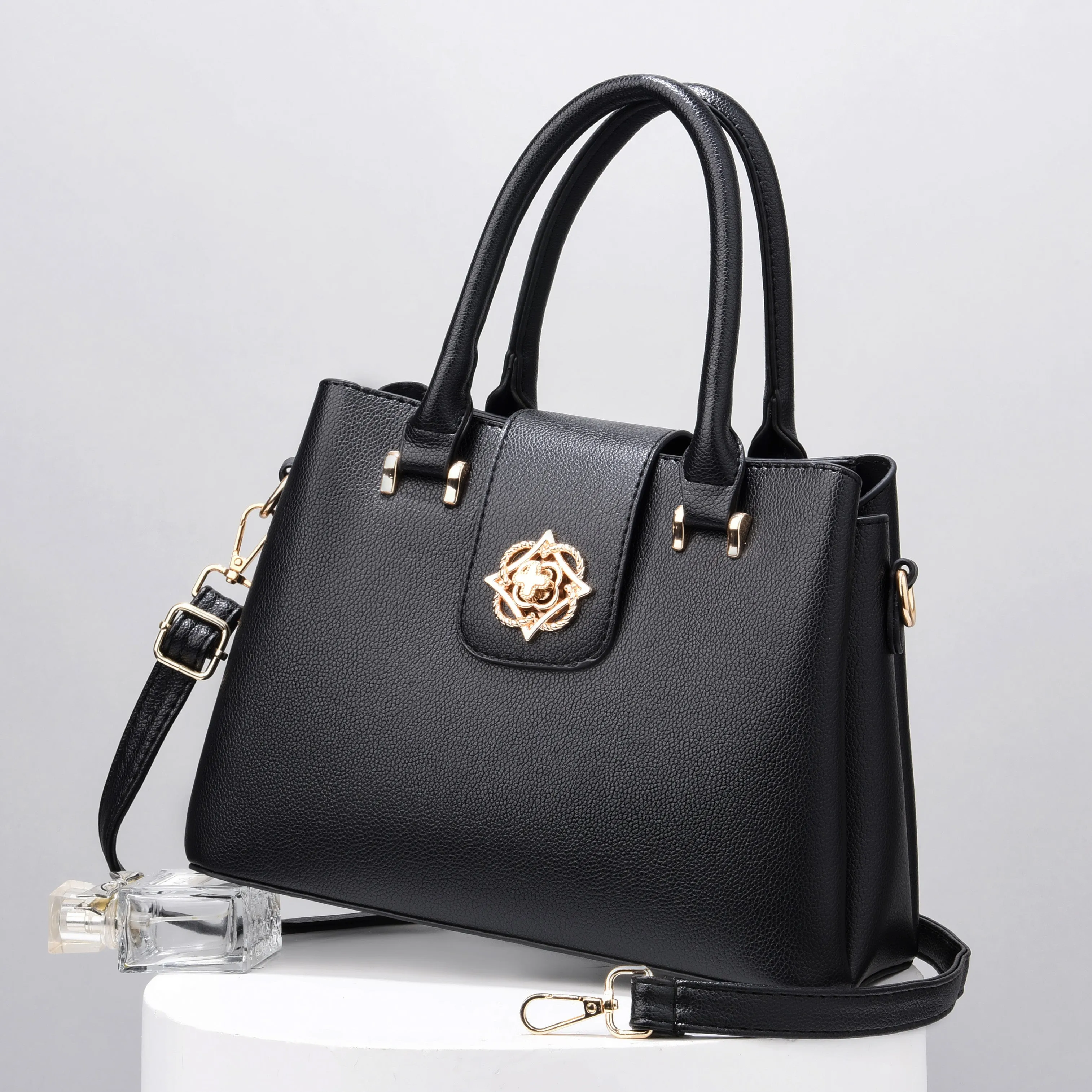 GB Handbag 25-6