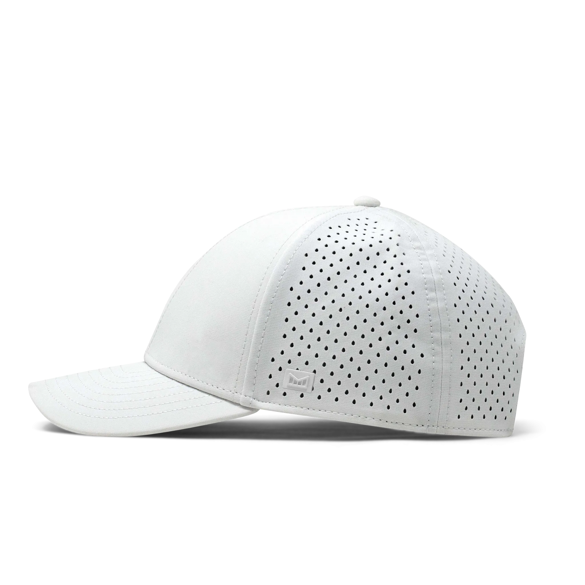 “PLAY DIFFERENT” HAT