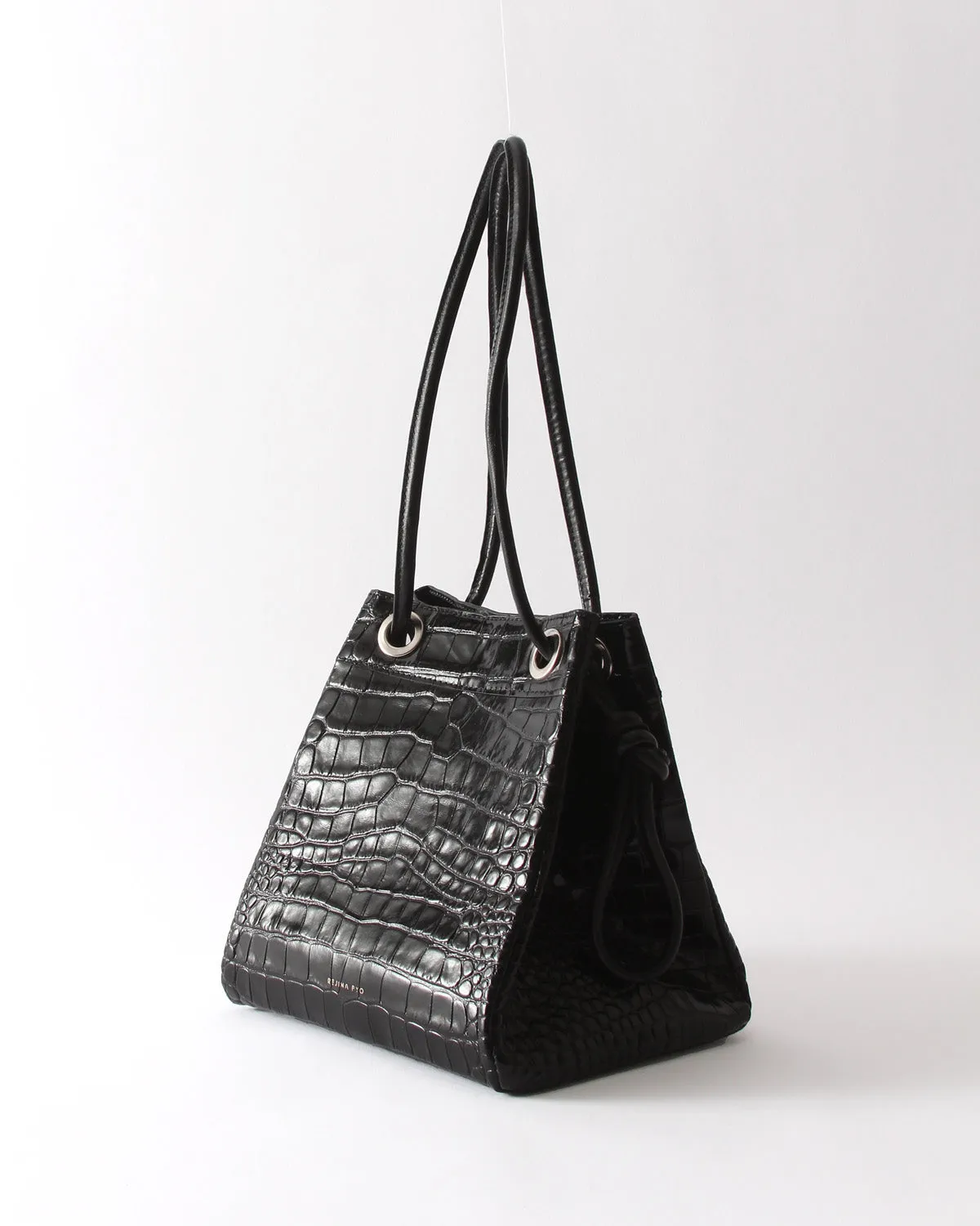 Rita Bucket Leather Embossed Black